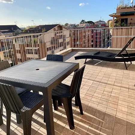 Attico Cornelia 로마